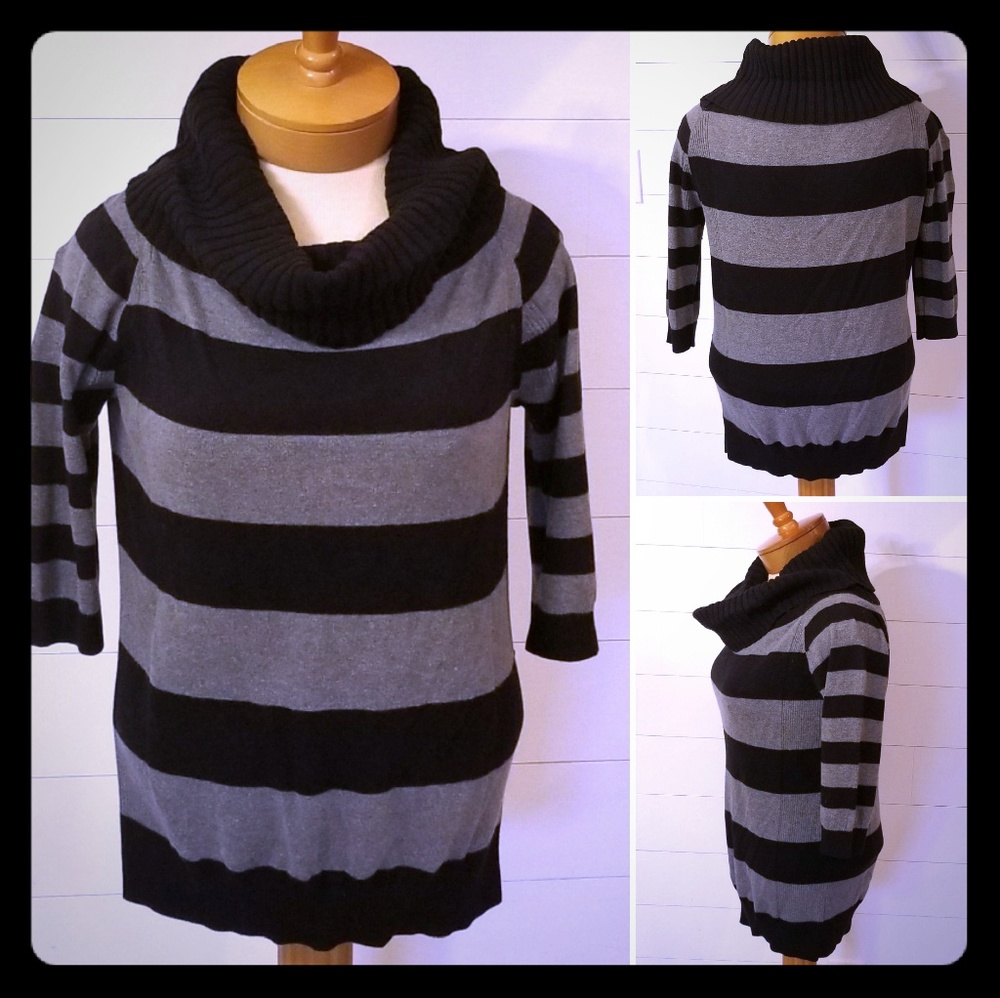Express Black & Gray Cowl Neck Sweater (EUC)